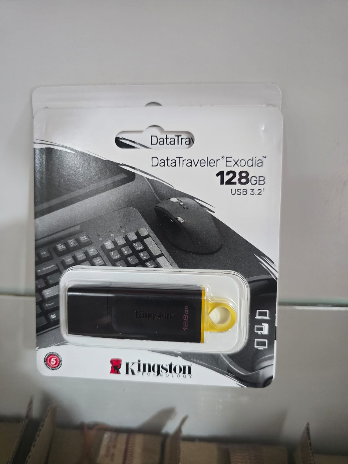 Pendrive kingston 128 gb