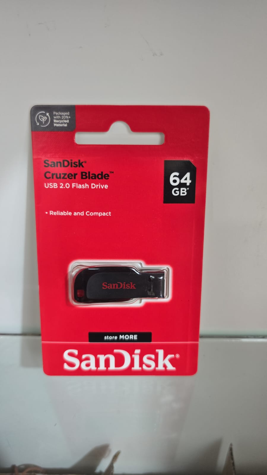 Pendrive sandisk 64 gb Z50 cruzer blade 2.0
