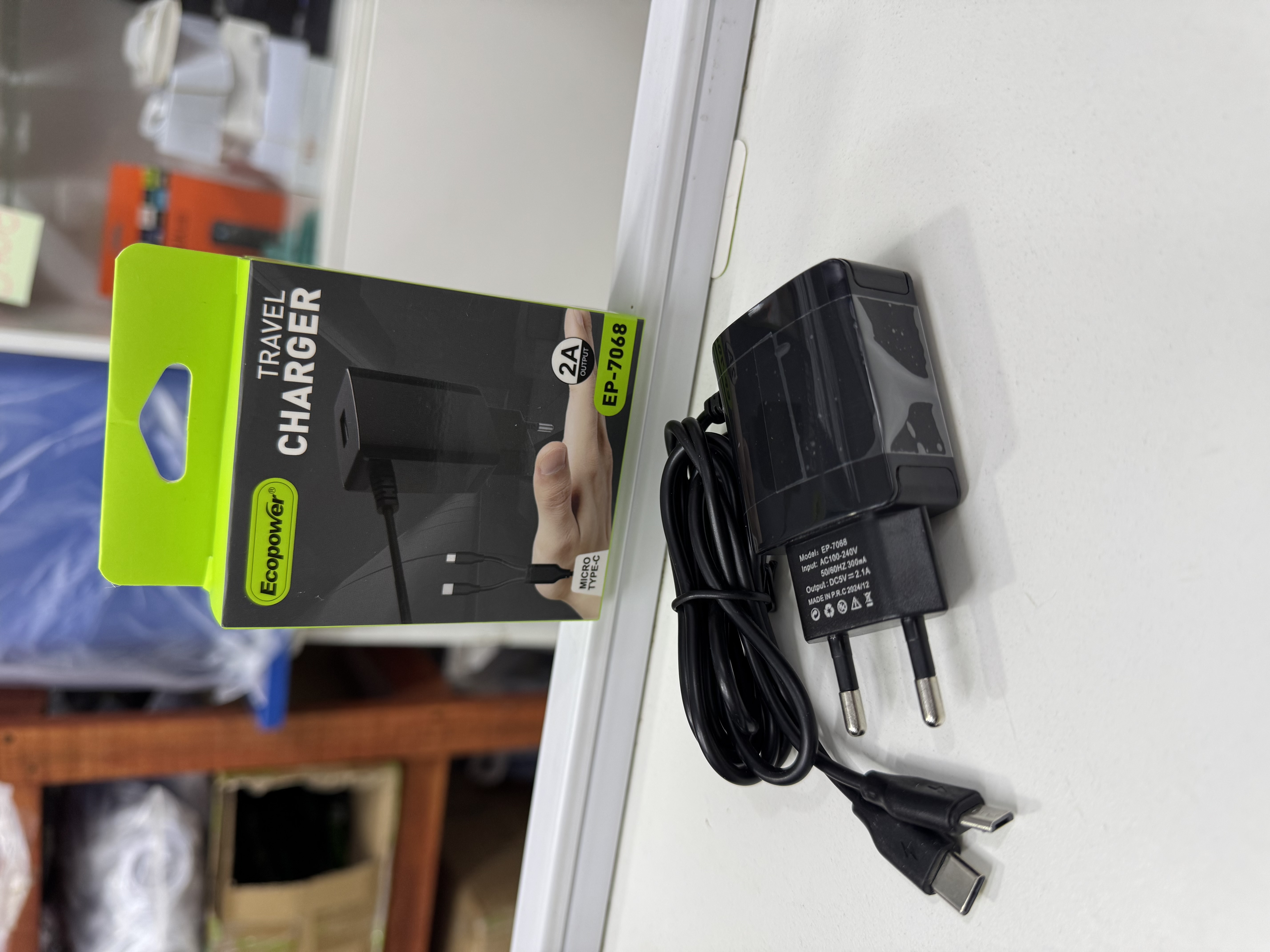 Cargador tipo c y v8 ecopower 7068