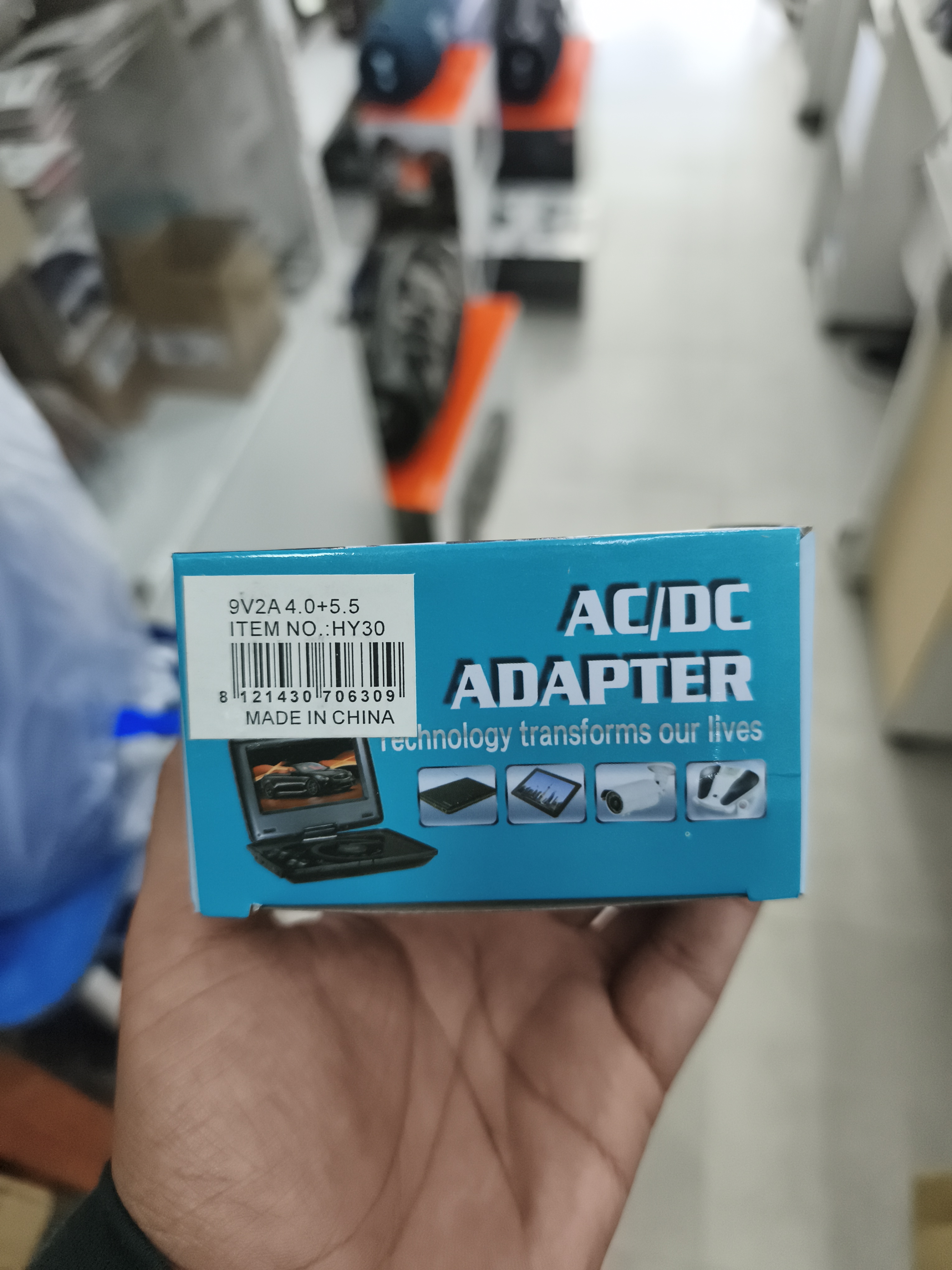 Fuente de 9 v cajita