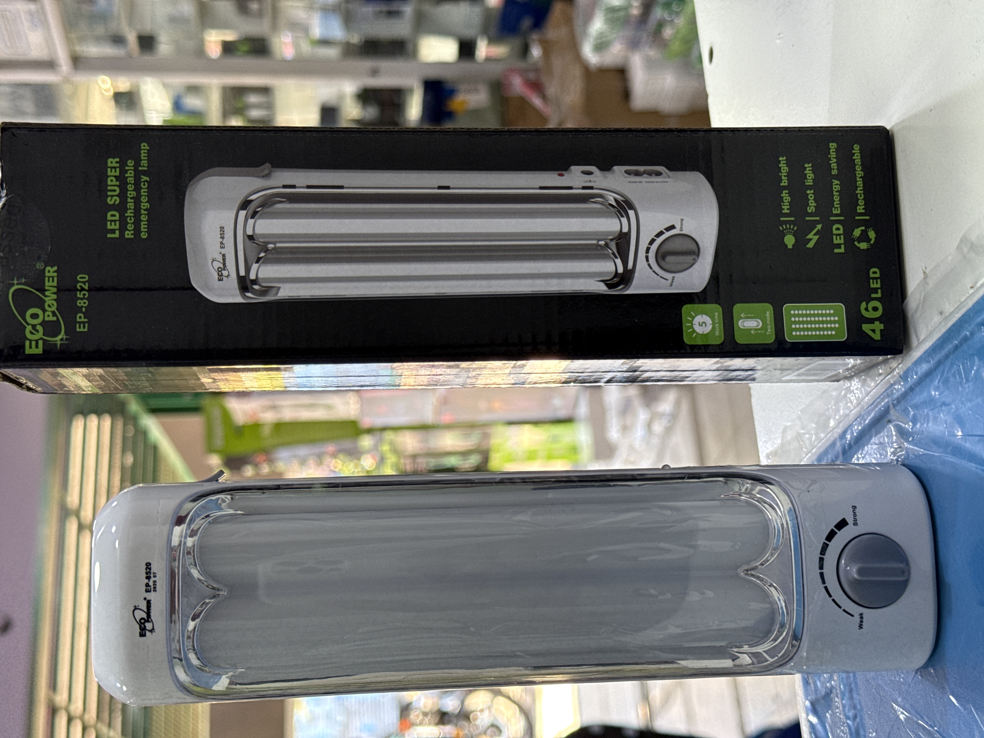Luz de emergencia ecopower ( 8520  ) 46 led *caja dañada*